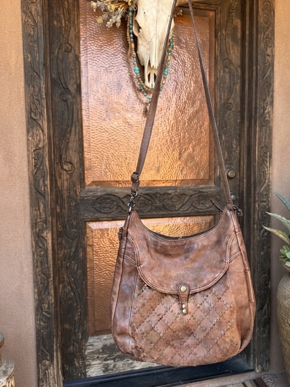 Aunts & Uncles Brown Leather Hobo Bag - Woven Detail (As-Is Condition